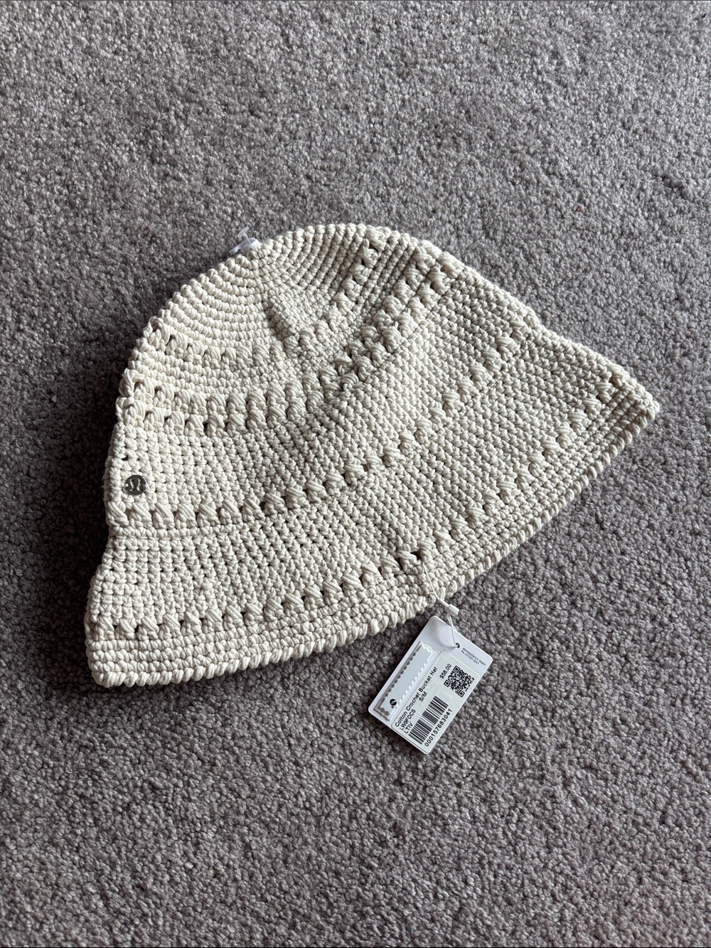 NWT！lululemon Cream Crochet Bucket Hat - lululemon athletica